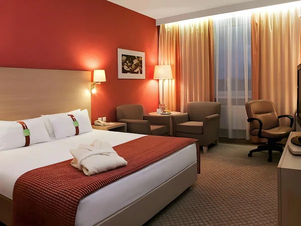 هتل لسنایا مسکو